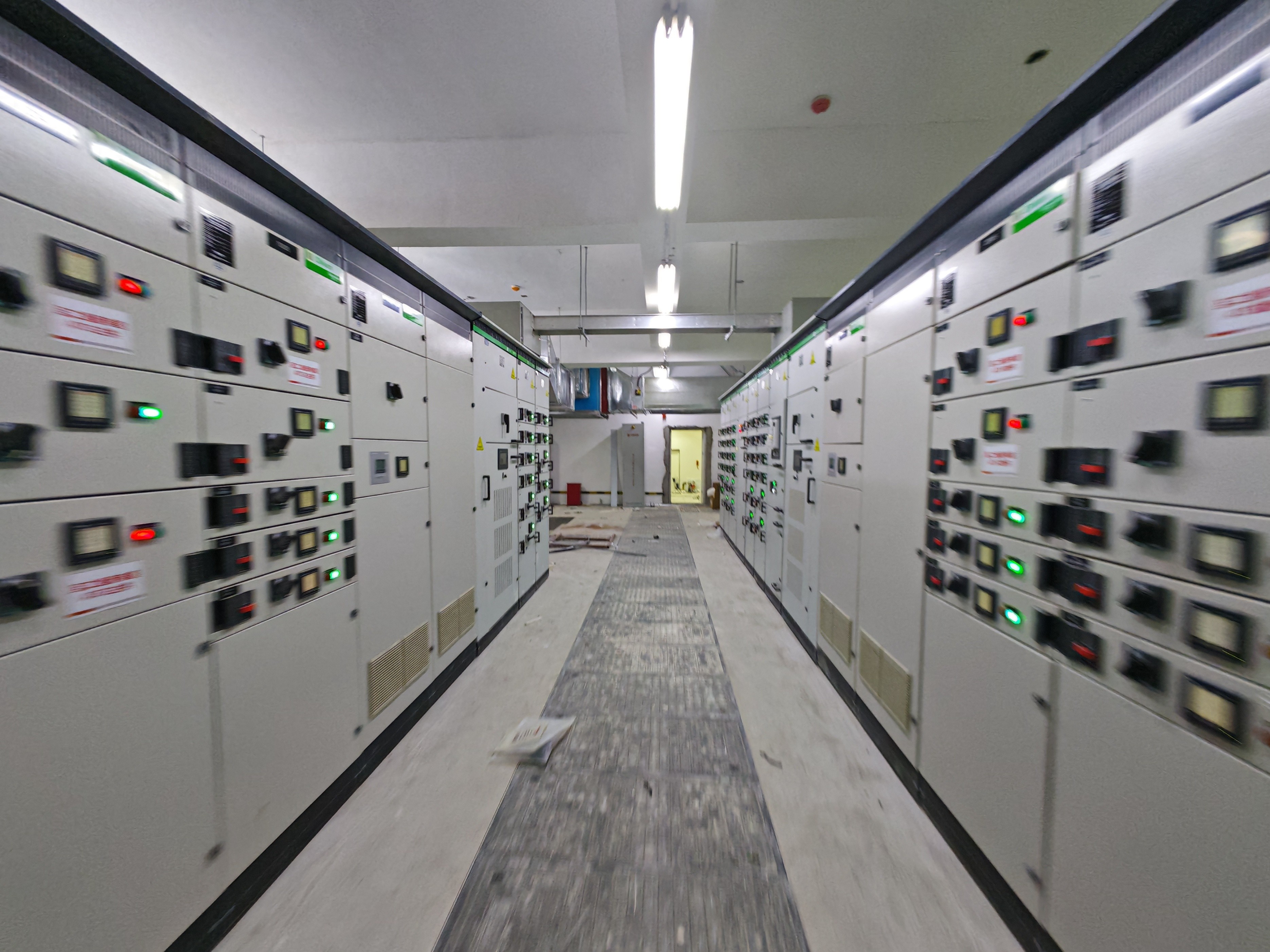 智能輔控系統(tǒng)如何助力新能源場站實現(xiàn)高效運維